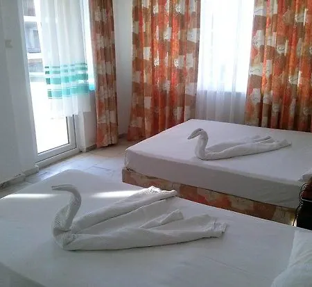 Hotel Monart Luna Playa 2*
